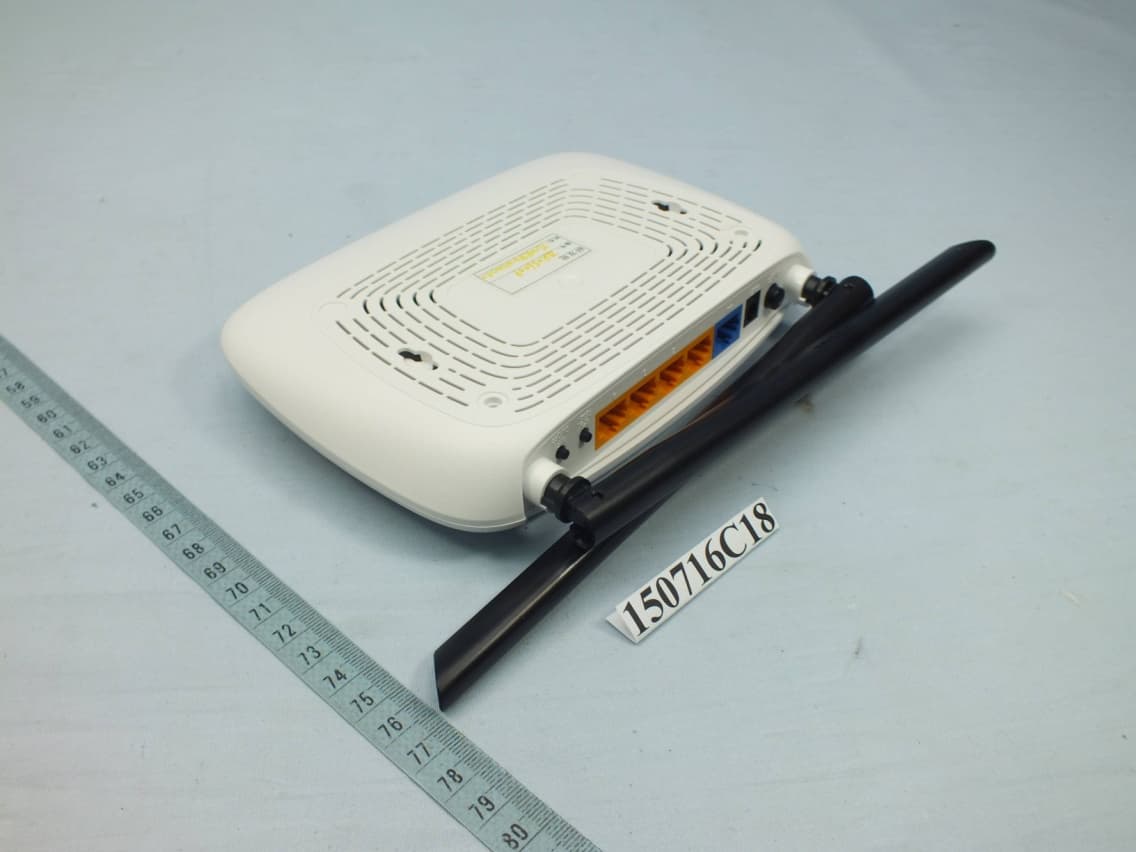 300Mbps Wireless N Router - FCC ID TE7WR841NXV11 - TP-Link Technologies Co., Ltd. (1)