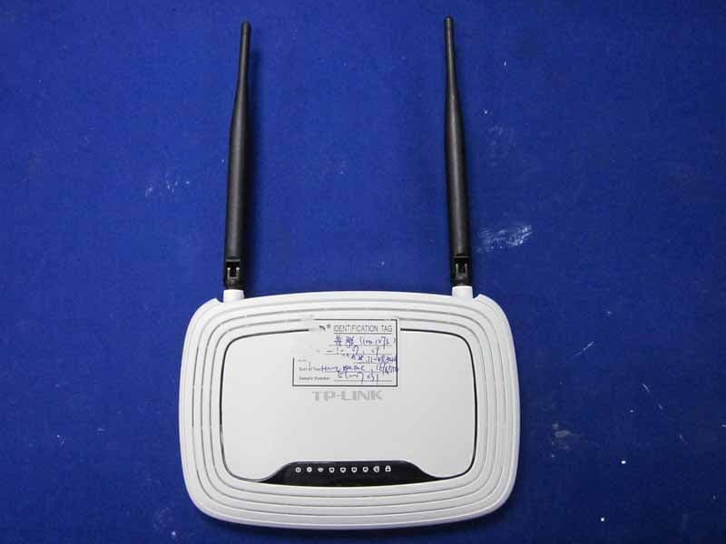 300Mbps Wireless N Router - FCC ID TE7WR841NXV7 - TP-Link Technologies Co., Ltd. (4)