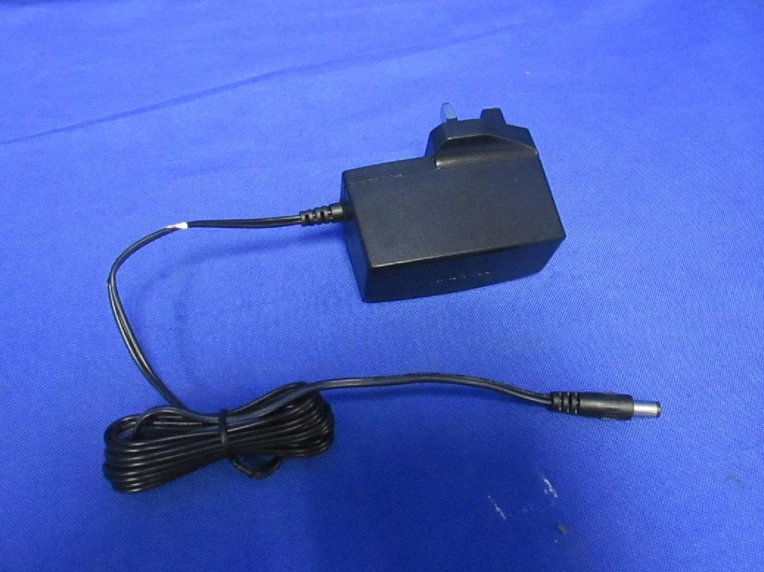 300Mbps Multi-Function Wireless N Router - FCC ID TE7WR842NV3 - TP-Link Technologies Co., Ltd. (2)