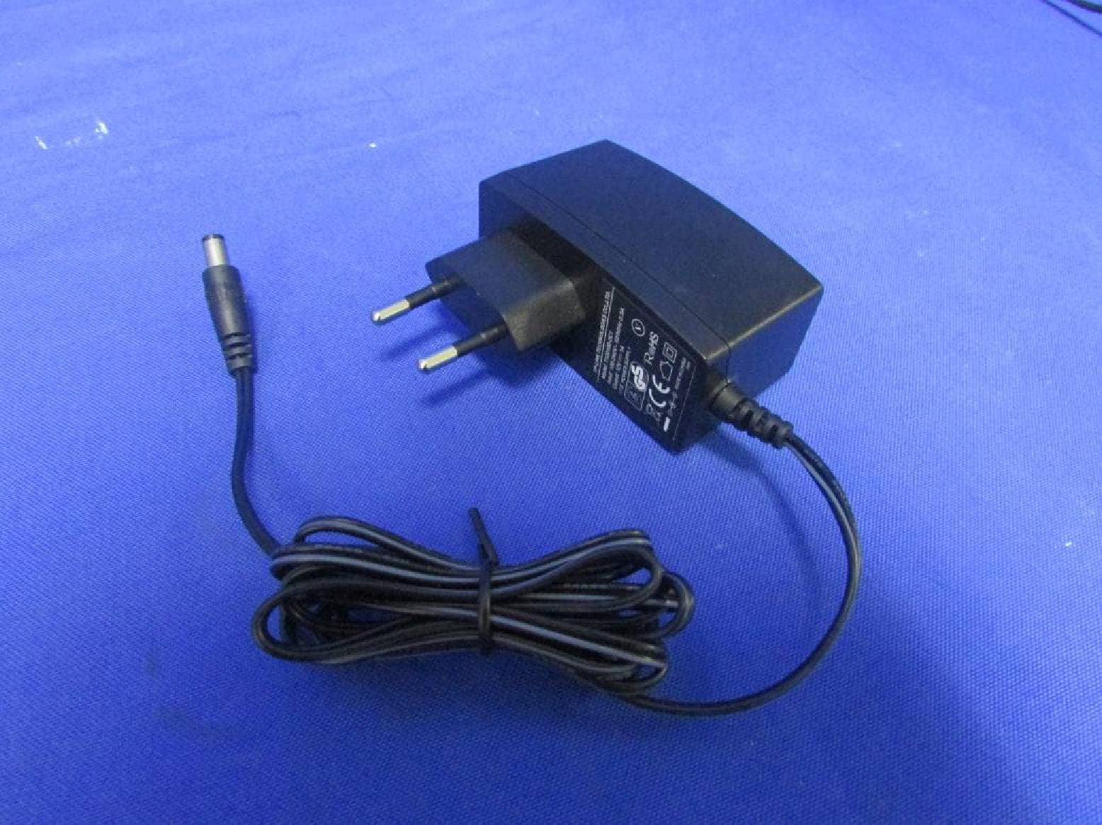 300Mbps Multi-Function Wireless N Router - FCC ID TE7WR842NV3 - TP-Link Technologies Co., Ltd. (4)