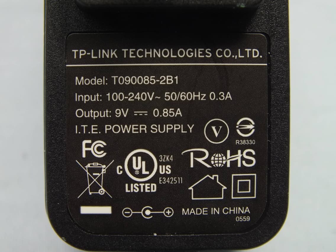 300Mbps Wireless AP/Client Router - FCC ID TE7WR843NV2 - TP-Link Technologies Co., Ltd. (1)