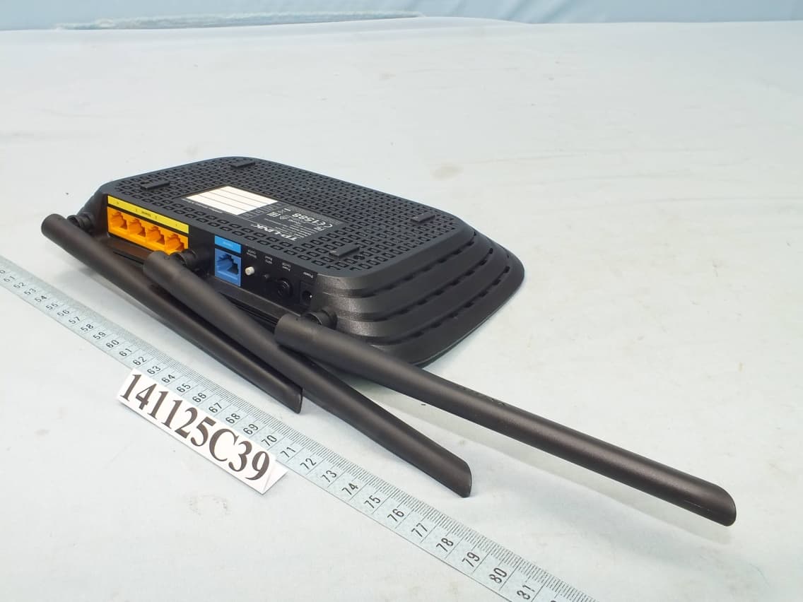 450Mbps Wireless N Router - FCC ID TE7WR941NXV6 - TP-Link Technologies Co., Ltd. (4)