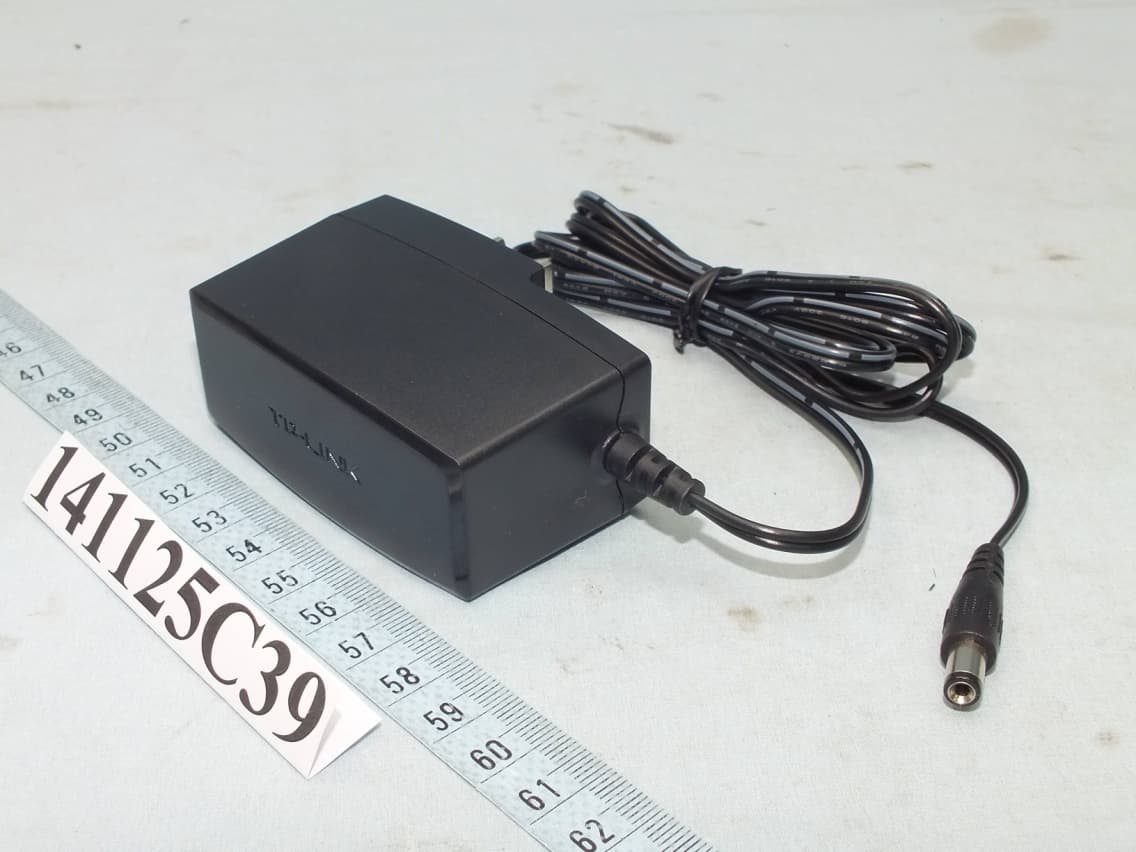 450Mbps Wireless N Router - FCC ID TE7WR941NXV6 - TP-Link Technologies Co., Ltd. (3)