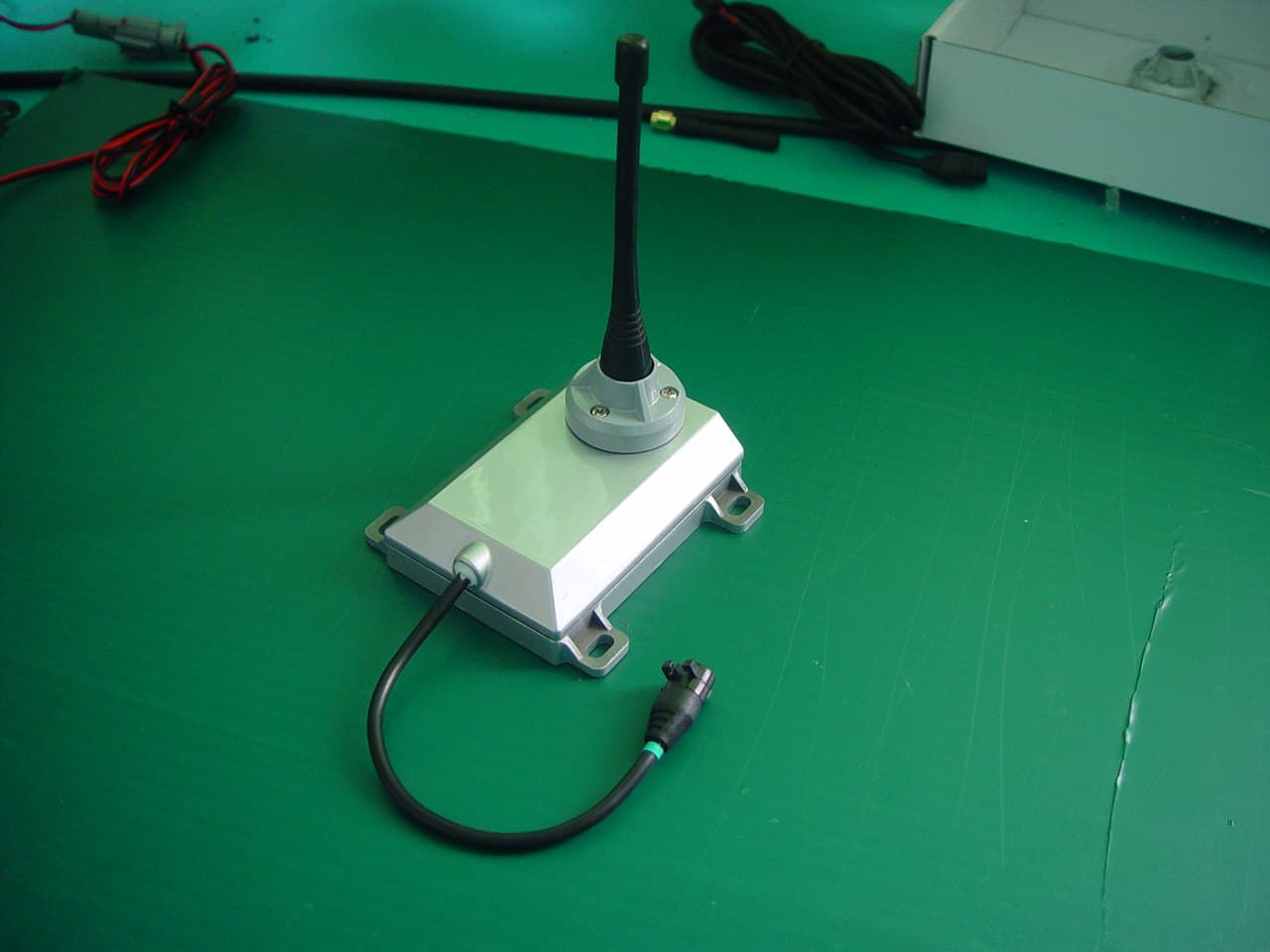 Parking sensor - FCC ID TFKRF001DTX - COLIGEN Corp.