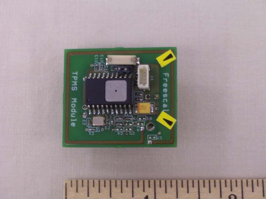 WIRELESS ISM BAND TRANSMITTER - FCC ID TFY042201 - Axiom Manufacturing Inc
