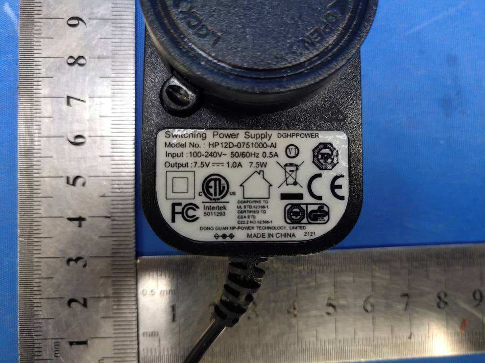 Sound Stream+Turntable - FCC ID TG3-HXTT700 - FKA Distributing Co., LLC (2)