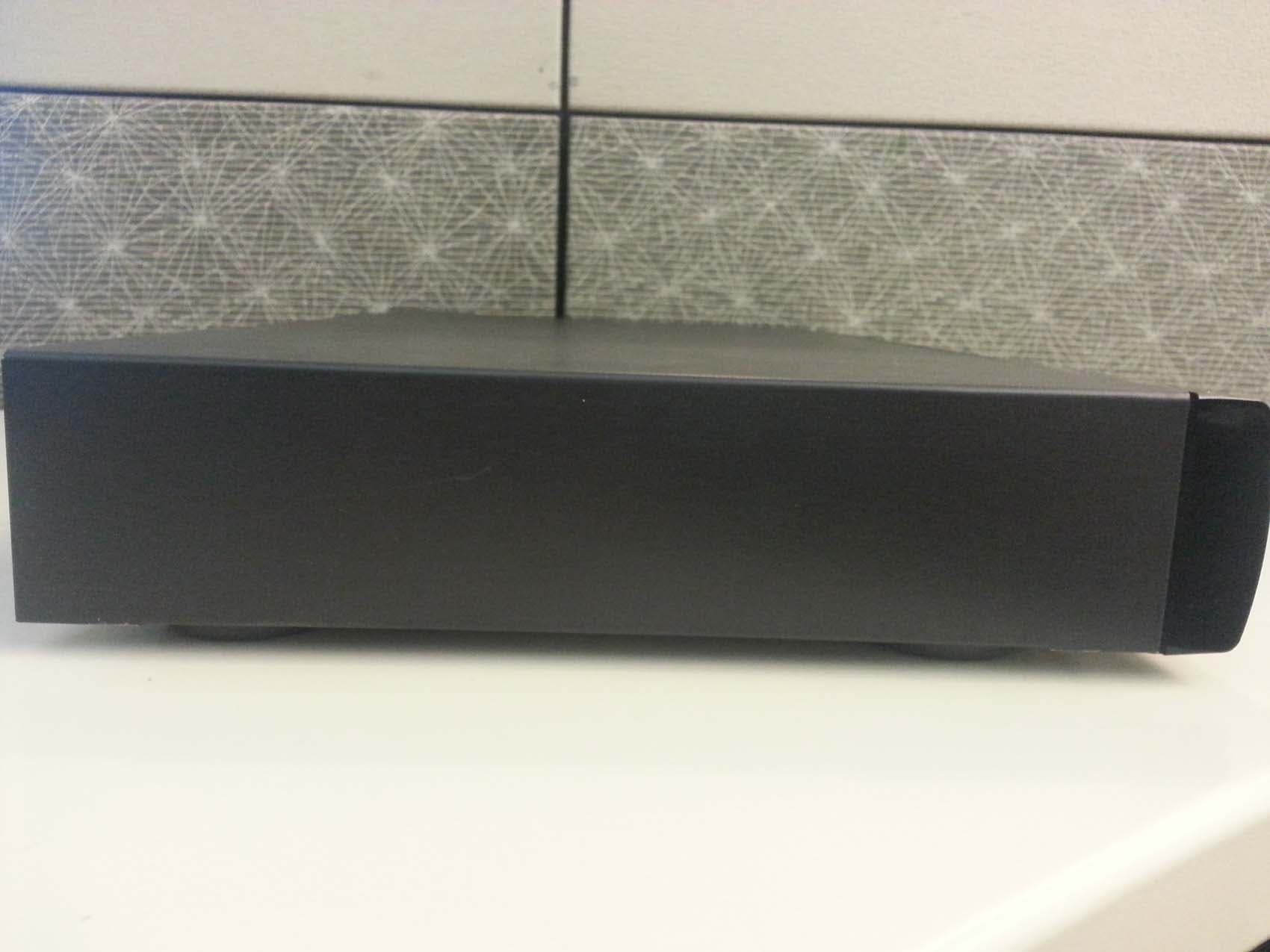 Multimedia Hub - FCC ID TGN-TCD8400 - TiVo Solutions Inc. d/b/a TiVo Inc. (3)
