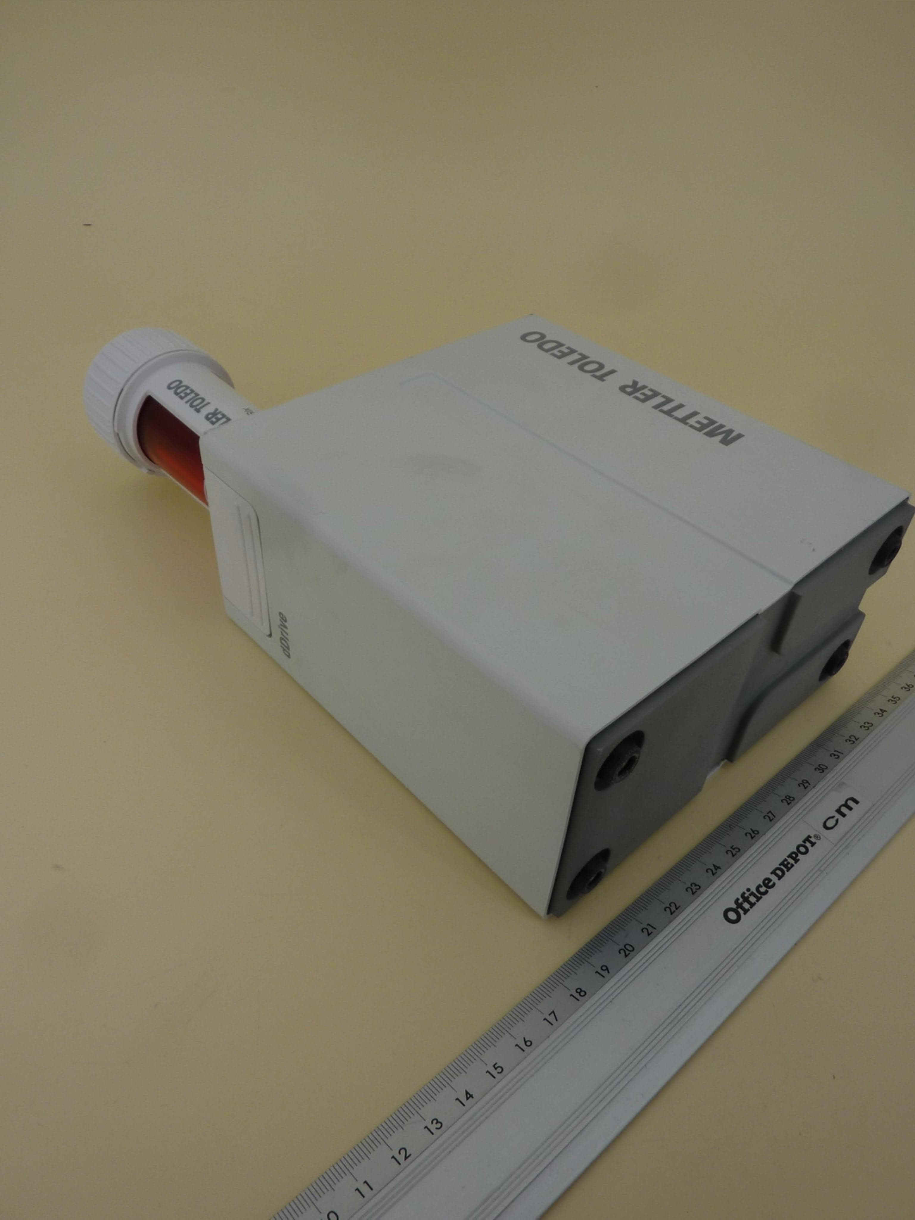 Dosing Unit dDrive - FCC ID THVTI010 - Mettler-Toledo GmbH (5)