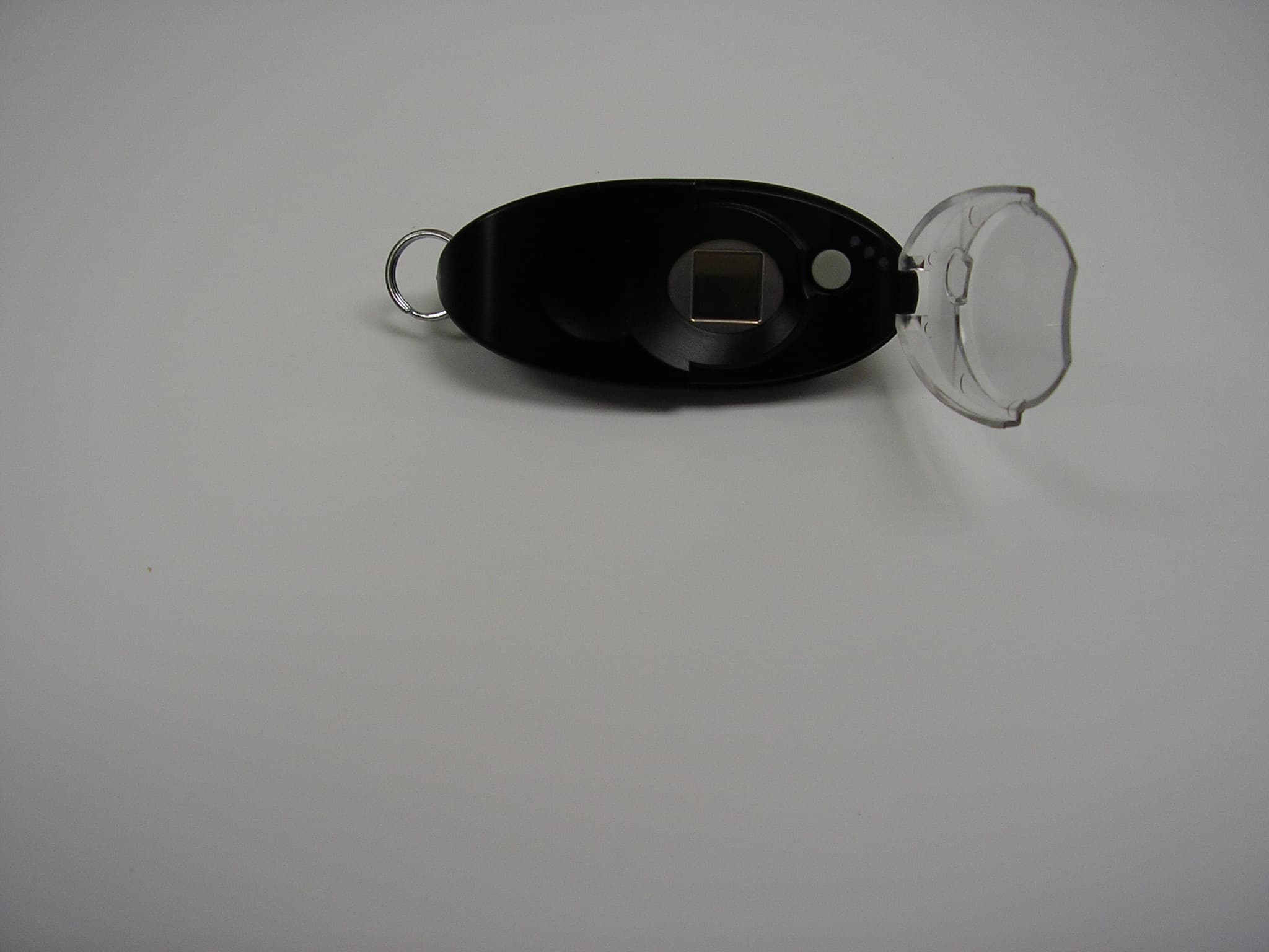 A personal handheld biometric security device - FCC ID THX-LFBT1-01 - Privaris Inc. (3)
