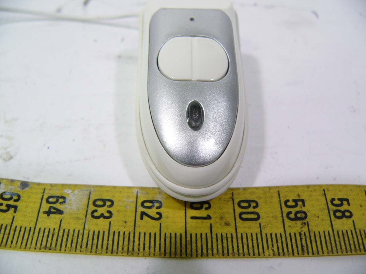 Bluetooth Headset - FCC ID TIRHF668052811 - TOPRICH TECHNOLOGY DEVELOPMENT LIMITED