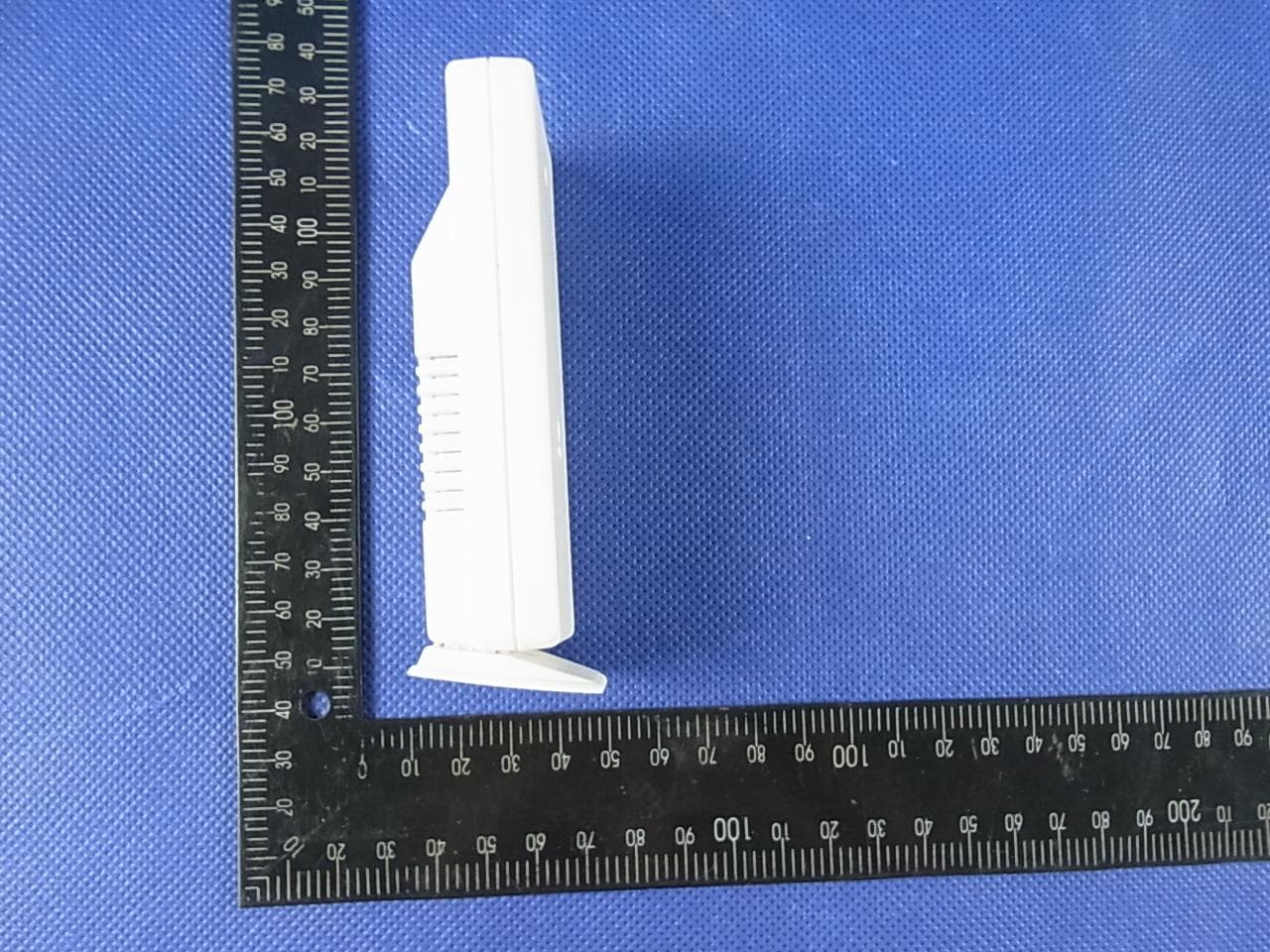 LCD Weather Station - FCC ID TIUTW003 - Nexus Industrial Design Ltd (2)