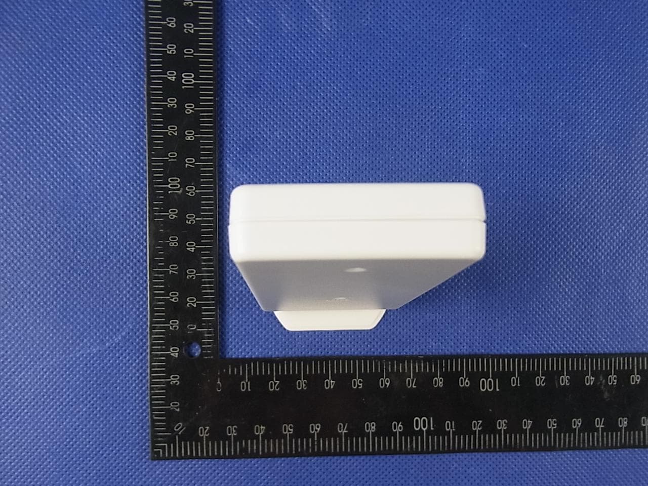 LCD Weather Station - FCC ID TIUTW003 - Nexus Industrial Design Ltd (4)