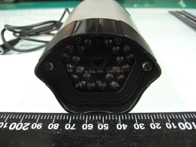 2.4GHz Digital Wireless cameras - FCC ID TJI-KW2431 - Kingwave Technology Co., Ltd. (3)