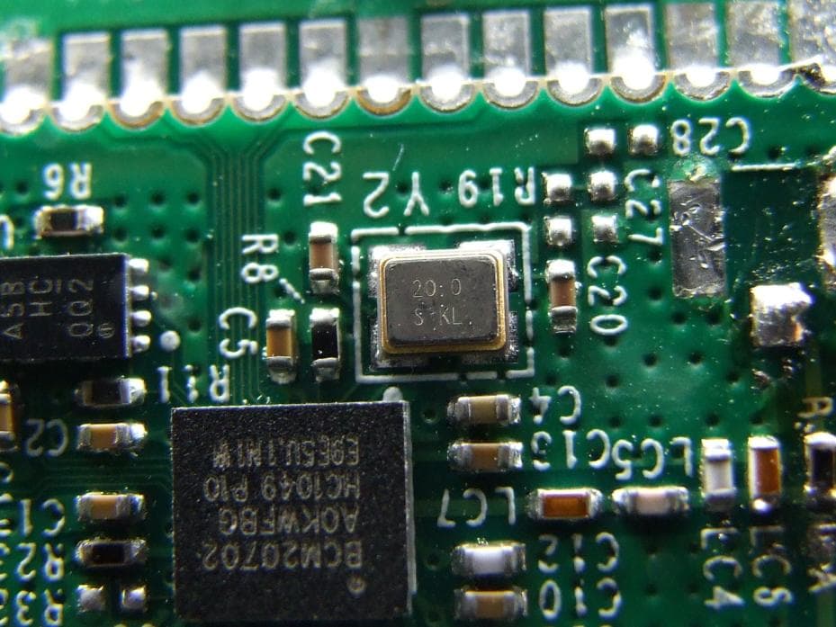 Bluetooth Module - FCC ID TLZ-BT076 - AzureWave Technologies, Inc. (3)