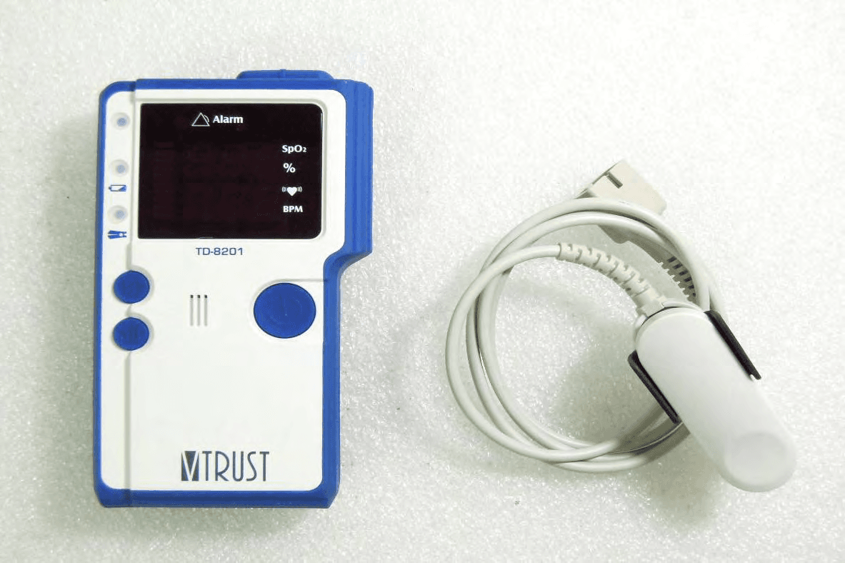 Handheld Pulse Oximeter - FCC ID TM78201BEM2 - TAIDOC TECHNOLOGY CORP.