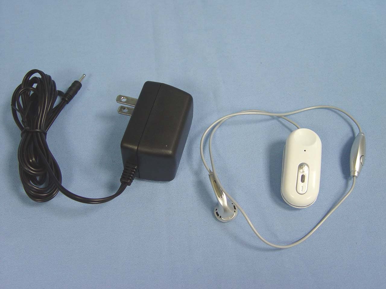 Bluetooth Headset - FCC ID TMY-BTM-002 - BT-Links Company Limited