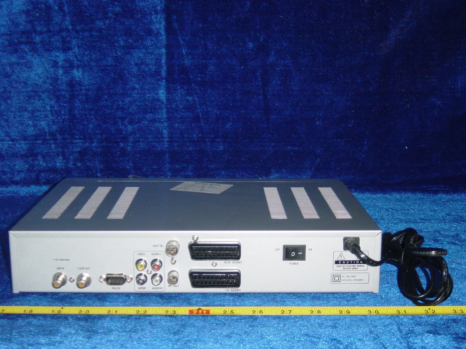 Digital Satellite Receiver - FCC ID TN326733836 - Shenzhen Maiwei Broadcast Equipment Co., Ltd. (2)
