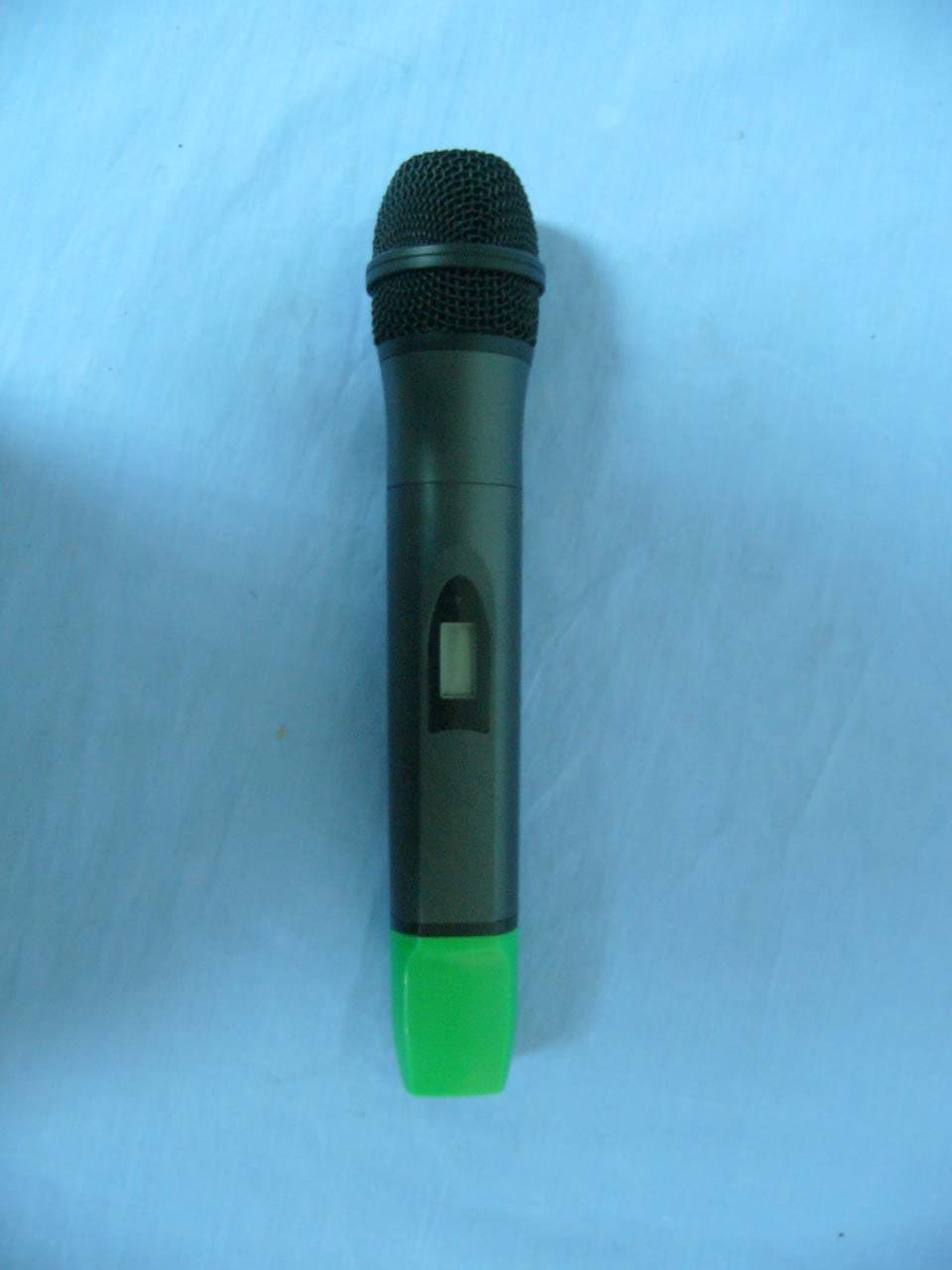 Wireless Microphone - FCC ID TNHU9000C - Guangzhou DVON Professional Audio Co., Ltd. (1)