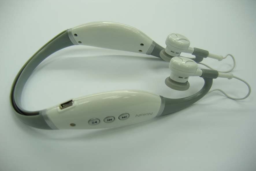 Bluetooth Stereo Headset - FCC ID TNZNSRTA3C2XXX - Nolan Systems Inc.
