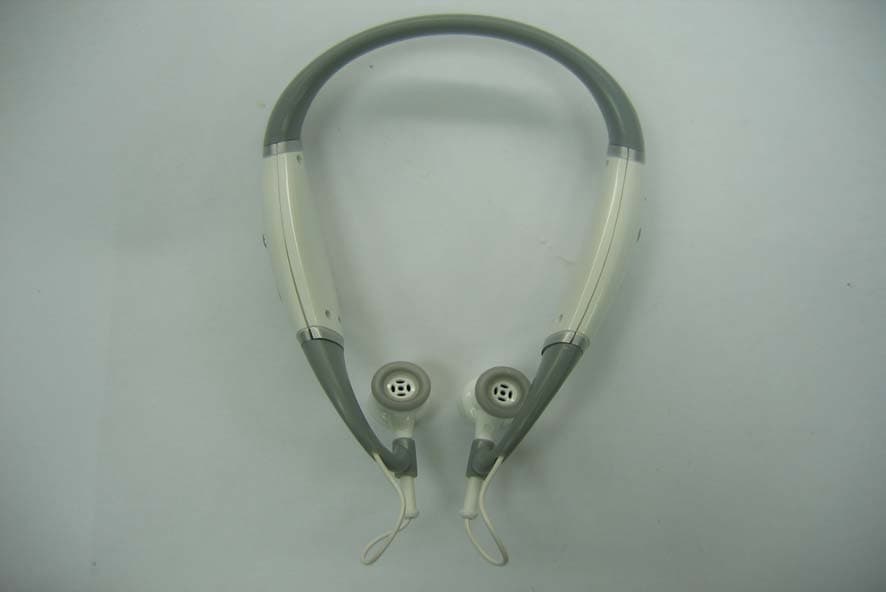 Bluetooth Stereo Headset - FCC ID TNZNSRTA3C2XXX - Nolan Systems Inc. (3)