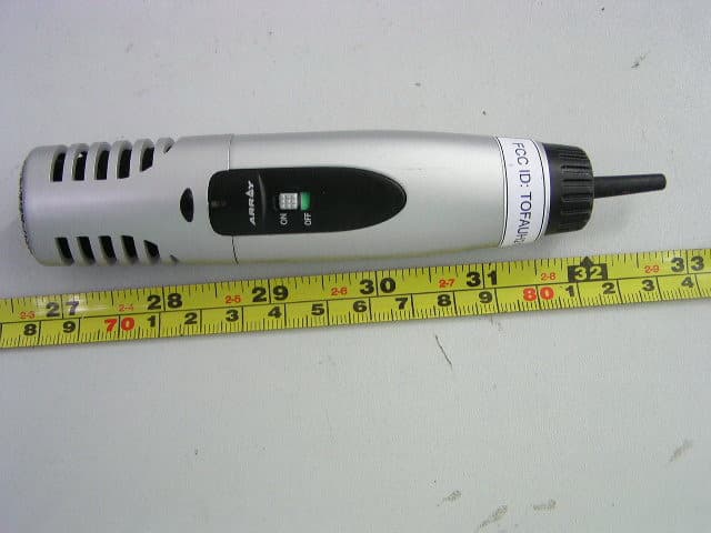 Wireless Microphone - FCC ID TOFAUH210 - Array Electronic Co., Ltd.