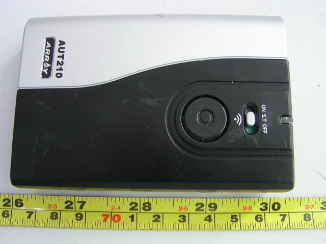 Wireless Microphone - FCC ID TOFAUT210 - Array Electronic Co., Ltd. (2)