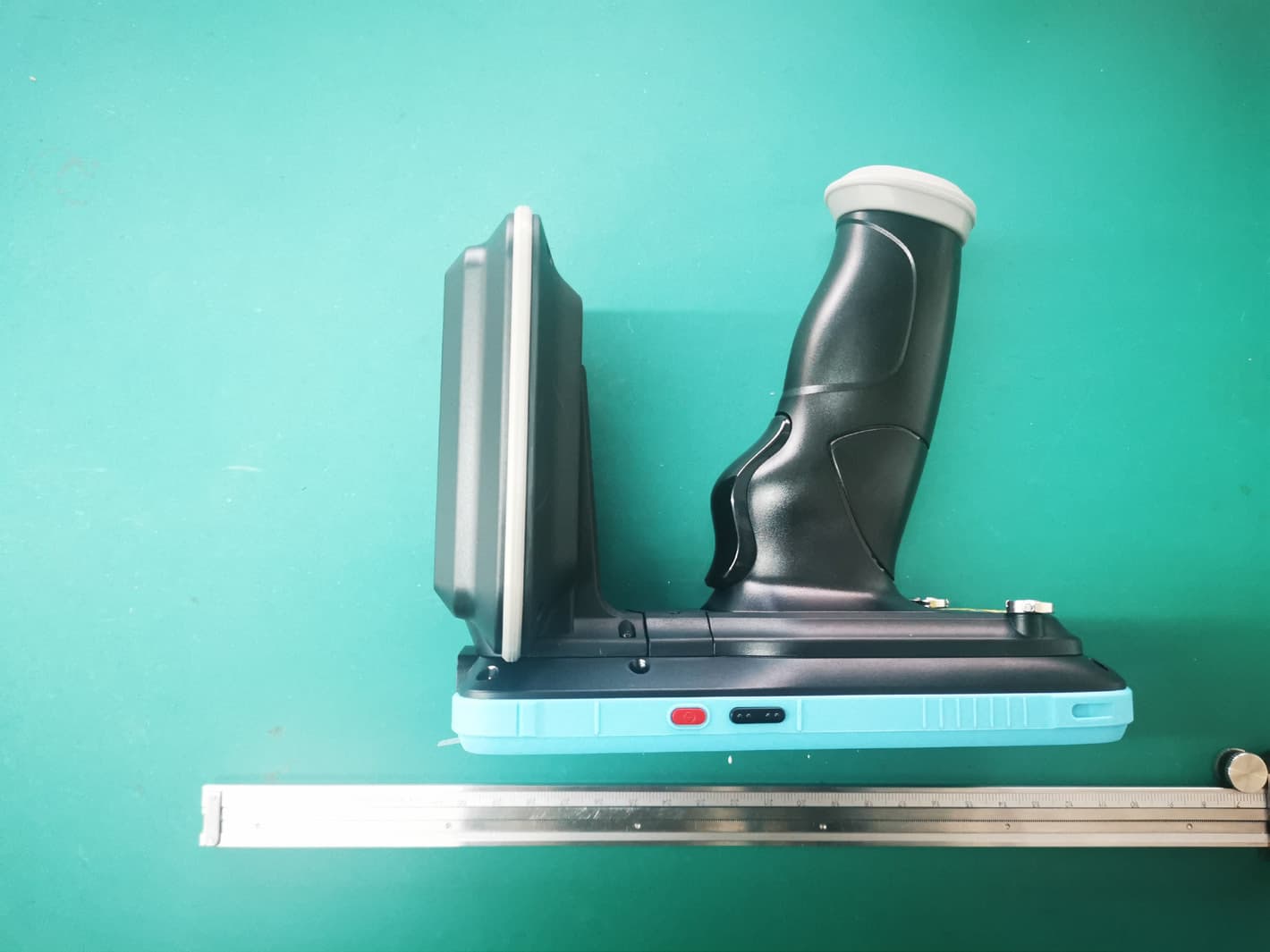 Portable reader - FCC ID TQ4-XC2907A - Invengo Information Technology Co., Ltd. (2)