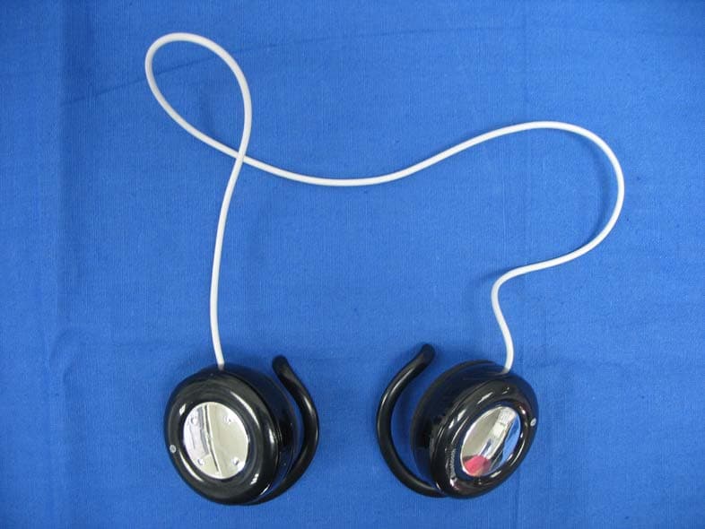 Bluetooth Stereo handset - FCC ID TQ6BTSHS102 - Flaircomm Technologies Inc.