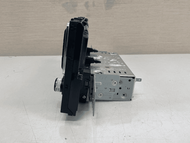 DIGITAL CAR AUDIO SYSTEM - FCC ID TQ8-ACB11SXMG - HYUNDAI MOBIS CO., LTD. (5)
