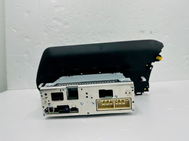 DISPLAY CAR SYSTEM - FCC ID TQ8-ADB10SWEN - HYUNDAI MOBIS CO., LTD.