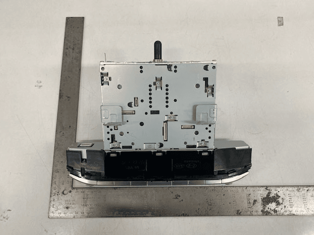 DISPLAY CAR SYSTEM - FCC ID TQ8-ADB40J5AN - HYUNDAI MOBIS CO., LTD. (2)