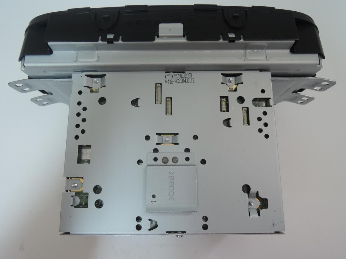 DIGITAL CAR AVN SYSTEM - FCC ID TQ8-AVC31B2AN - HYUNDAI MOBIS CO., LTD. (2)