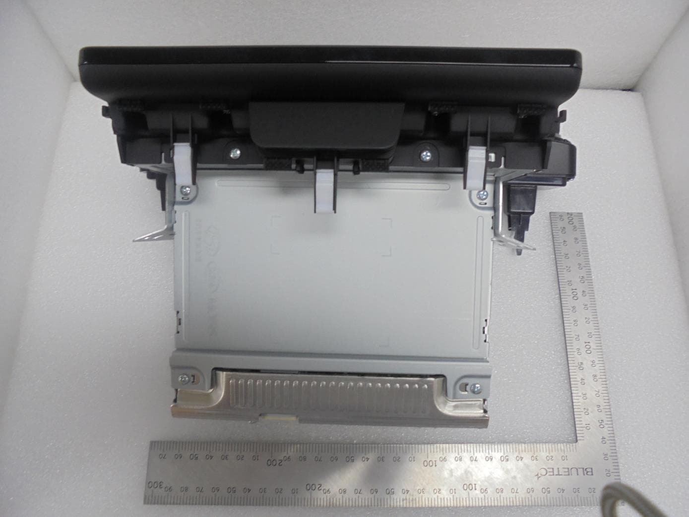 Car Audio System - FCC ID TQ8-VT230SNAN - HYUNDAI MOBIS CO., LTD. (2)