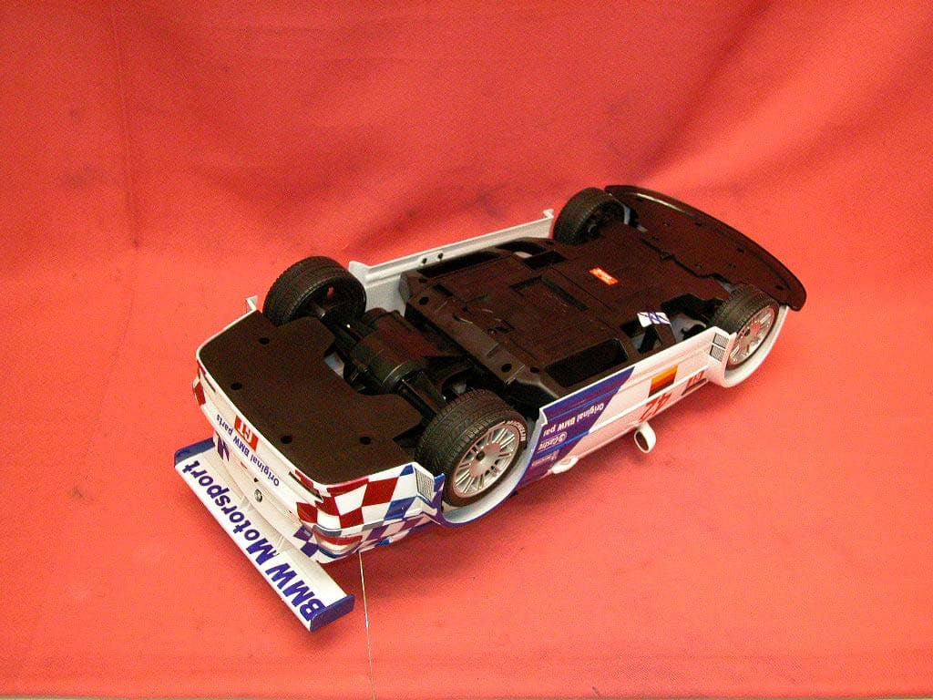 RC Car - FCC ID TRI8204BRX - Meijiaxin Toys Co., Ltd. (4)