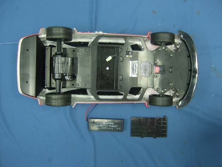RC Car - FCC ID TRI8304BRX - Meijiaxin Toys Co., Ltd. (3)