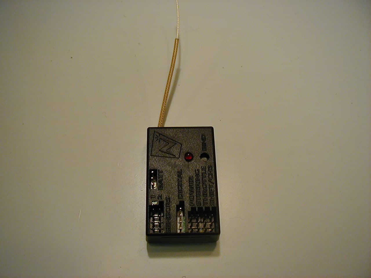 Remote Control Vehicle Transceiver Module - FCC ID TSDNMD-AM03 - Nomadio, Inc.