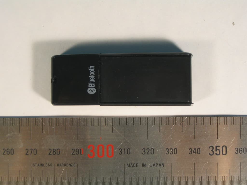 BLUETOOTH DONGLE - FCC ID TT2EUSBDHSN0005 - ENUSTECH (2)