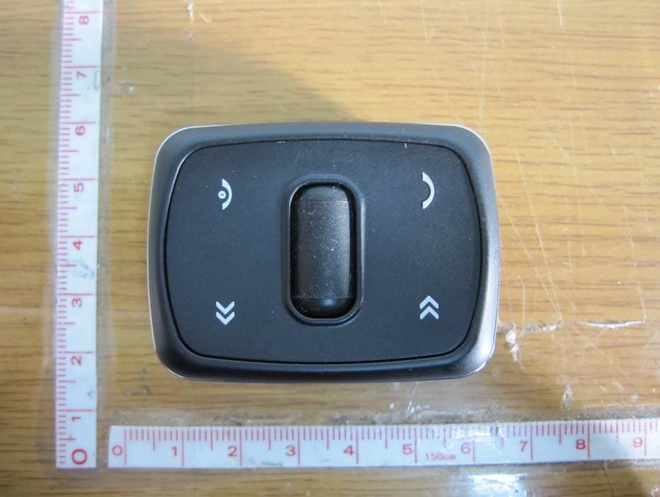 WIRELESS REMOTE CONTROLLER - FCC ID TT2KLAT8-RC - ENUSTECH