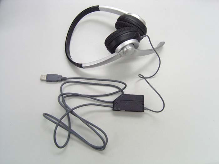Multimedia Headset - FCC ID TTC-BHP90VOIP - Fujikon Industrial  Co., Ltd. (2)