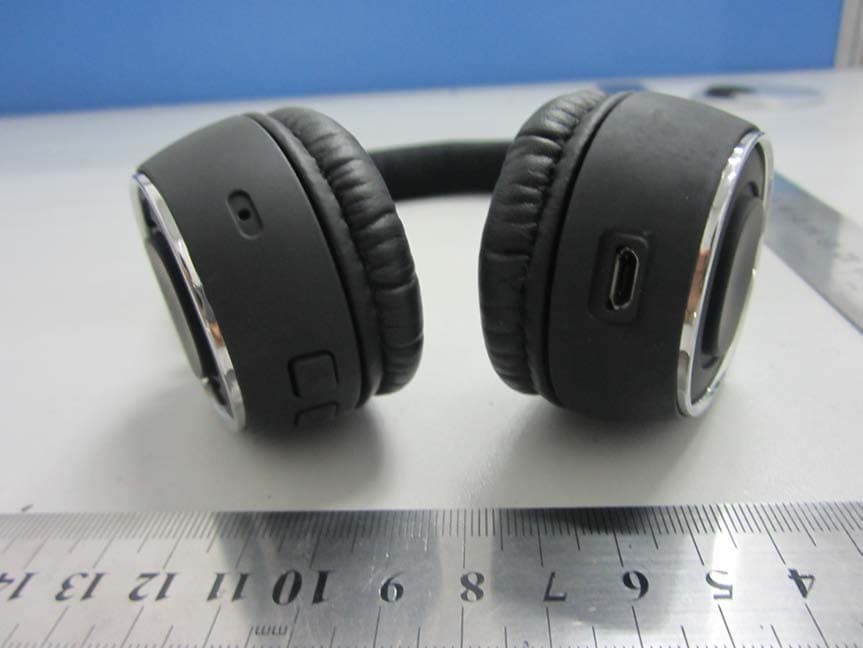 Bluetooth Headphones - FCC ID TTC-BT-0301 - Fujikon Industrial  Co., Ltd. (3)
