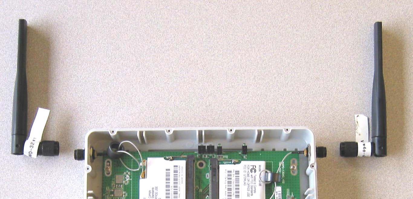Dual Radio 2.4GHz/5GHz Access Point - FCC ID TTFN01A1206 - eXS Inc (1)