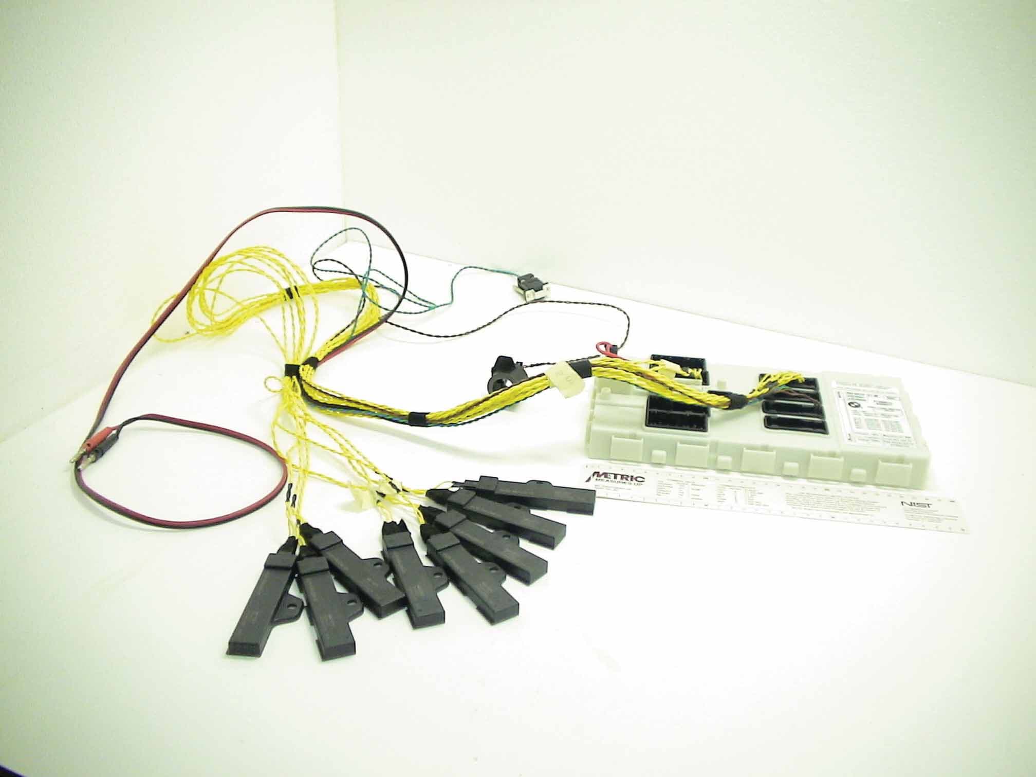 Vehicle Immobilizer Transmitter - FCC ID TTRFEMLR01 - Lear Automotive (EEDS) Spain, SL (2)