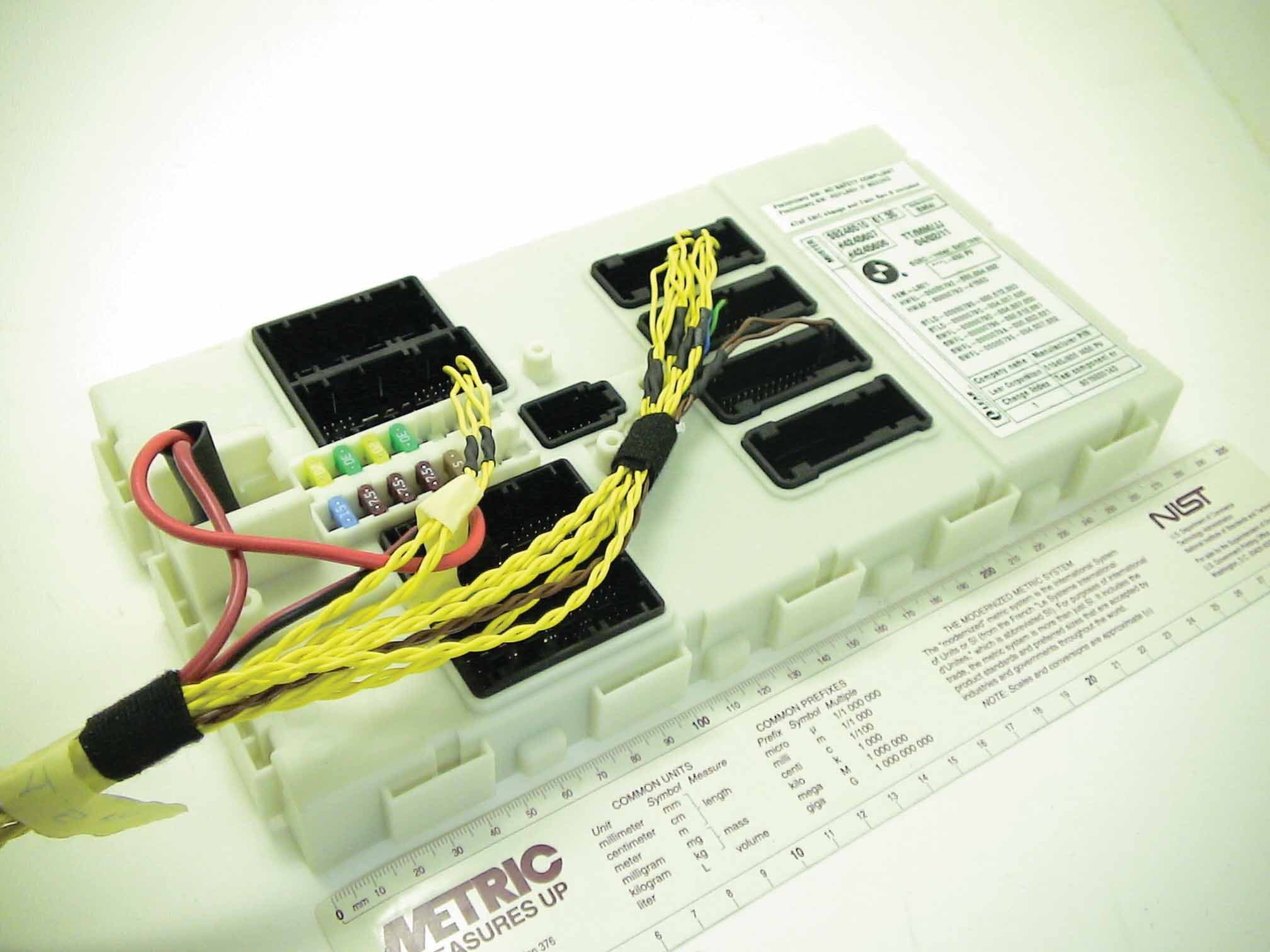Vehicle Immobilizer Transmitter - FCC ID TTRFEMLR01 - Lear Automotive (EEDS) Spain, SL