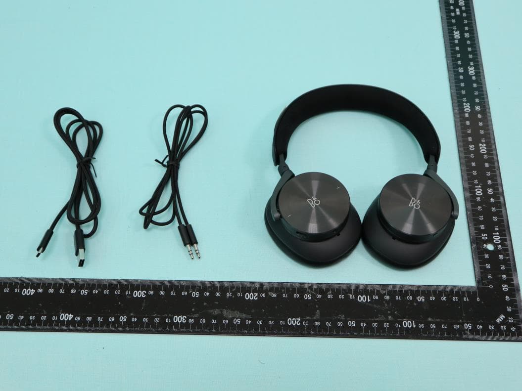 Bluetooth Headphone - FCC ID TTUBEOPLAYH95 - Bang & Olufsen a/s (3)