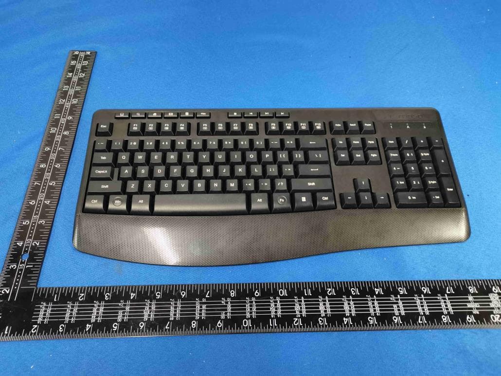 2.4GHz Wireless Keyboard - FCC ID TUVET-8804A - Eastern Times Technology Co., Ltd.
