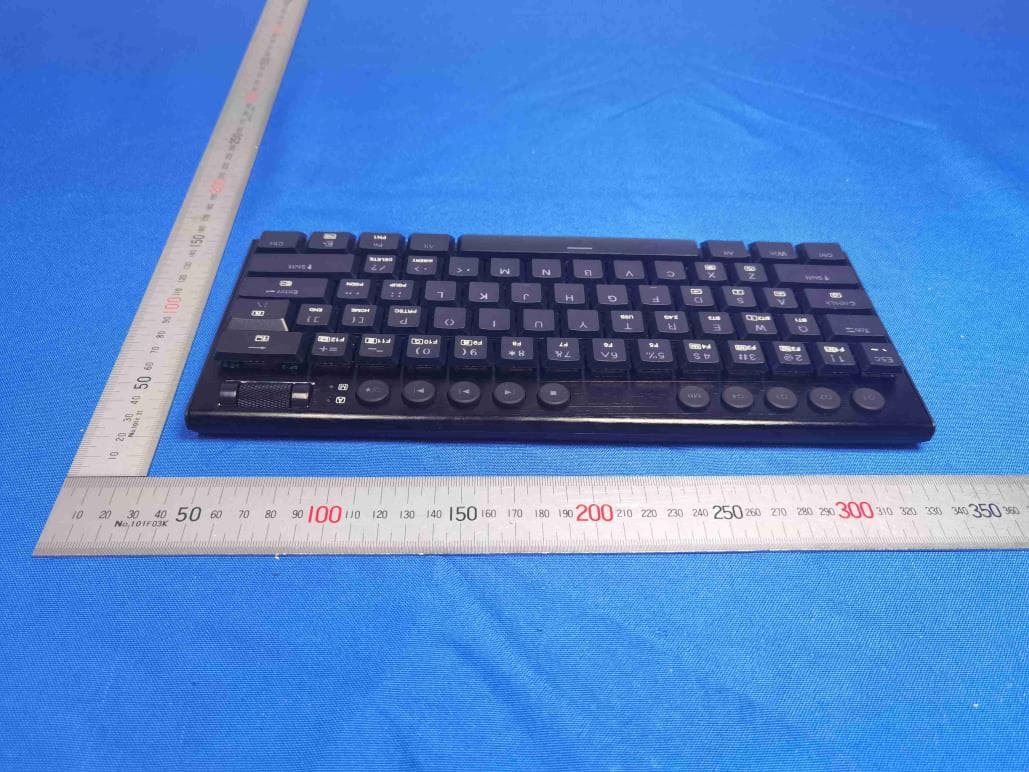 WIRED/2.4G/BT MECHANICAL GAMING KEYBOARD - FCC ID TUVET-8805A - Eastern Times Technology Co., Ltd.