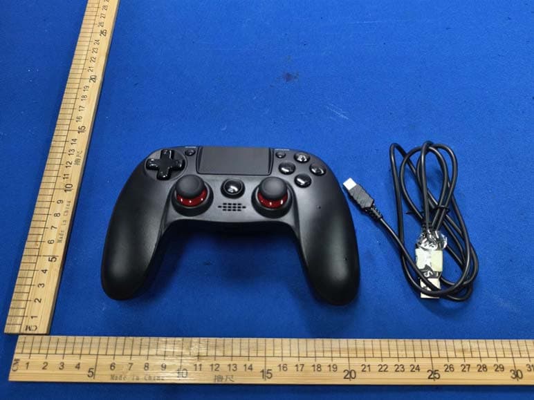 Wireless Gamepad Compatible With PS3/PS4/PC - FCC ID TUVG818 - Eastern Times Technology Co., Ltd. (5)