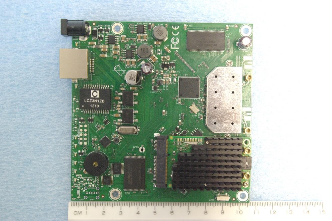 DIGITAL TRANSMISSION SYSTEM MODULE - FCC ID TV7R11E2HPND - Mikrotikls SIA (2)