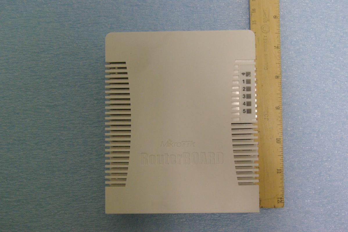 MIMO BROADBAND DIGITAL TRANSMISSION SYSTEM - FCC ID TV7RB751G-2HND - Mikrotikls SIA (5)