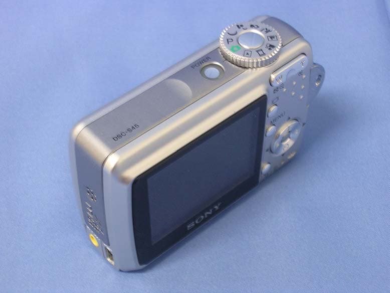 Digital Still Camera - FCC ID TVRDSCS45 - Hon Hai Precision Industry Co., Ltd. Nei-Hu Branch Office (5)